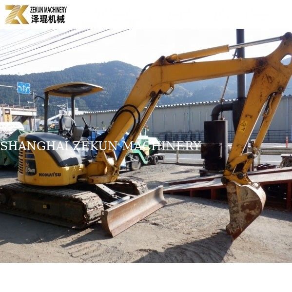 Kullanılmış Japonya Komatsu PC55MR PC55MR-2 İnşaat ve Tarım Kazaması için 5.5 tonluk kazıcı