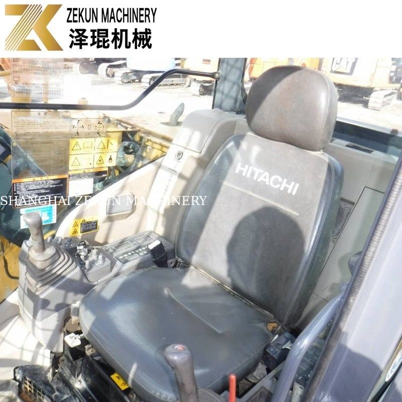 Japon Mini 8 Ton Hitachi 80 Ekskavatörü ZX80'de orijinal hidrolik valf kullanıldı.