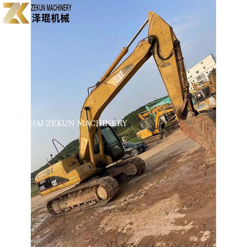 20 tonluk CAT 320C kazıcı kullanılmış ve müşterinizin gereksinimleri için iyi durumda
