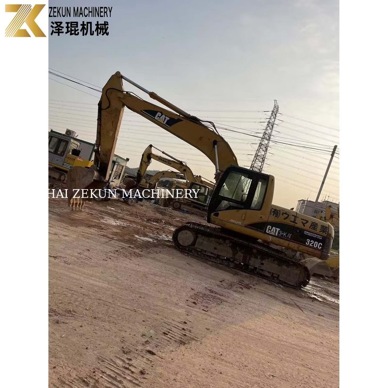 20 tonluk CAT 320C kazıcı kullanılmış ve müşterinizin gereksinimleri için iyi durumda