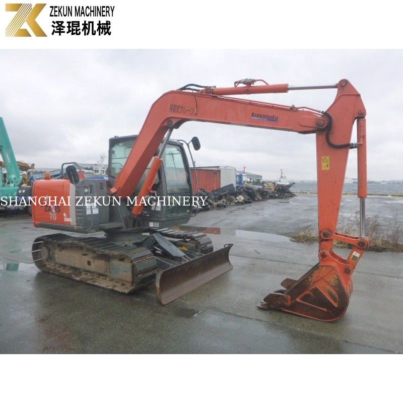 7 tonluk Hitachi ZX 70 Ekskavatörü ve küçük kovalar için güçlü bir ISUZU motoru