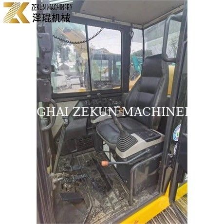 Komatsu PC56-7 5 ton çalışma ağırlığı ve dayanıklı dizel motorlu mini kazıcı