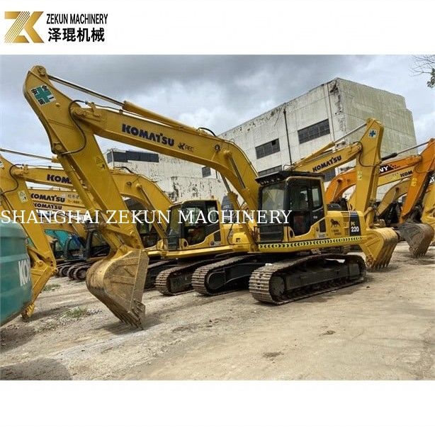 Kullanılmış Komatsu PC 220 Crawler Excavator PC220-8 orijinal Japon motoru doğrulanmış