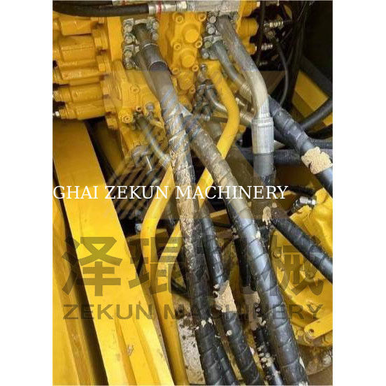 Komatsu PC240-7 Düşük Çalışma Saati 0-2000 ve Diğer Hidrolik Silindirli Ekskavator