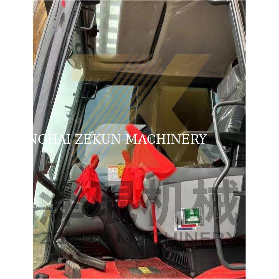 Komatsu PC240-7 Düşük Çalışma Saati 0-2000 ve Diğer Hidrolik Silindirli Ekskavator
