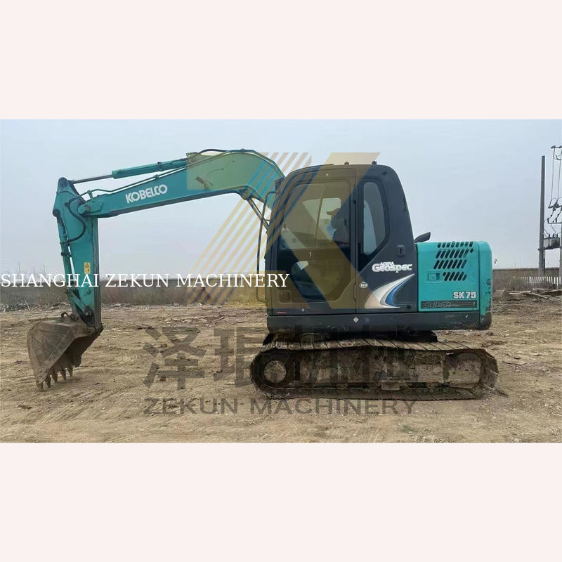0.4m3 kova kapasitesi 2017 Shanghai'da kullanılan Kobelco 907 E307D Sk75 Sk75-11 kazıcı