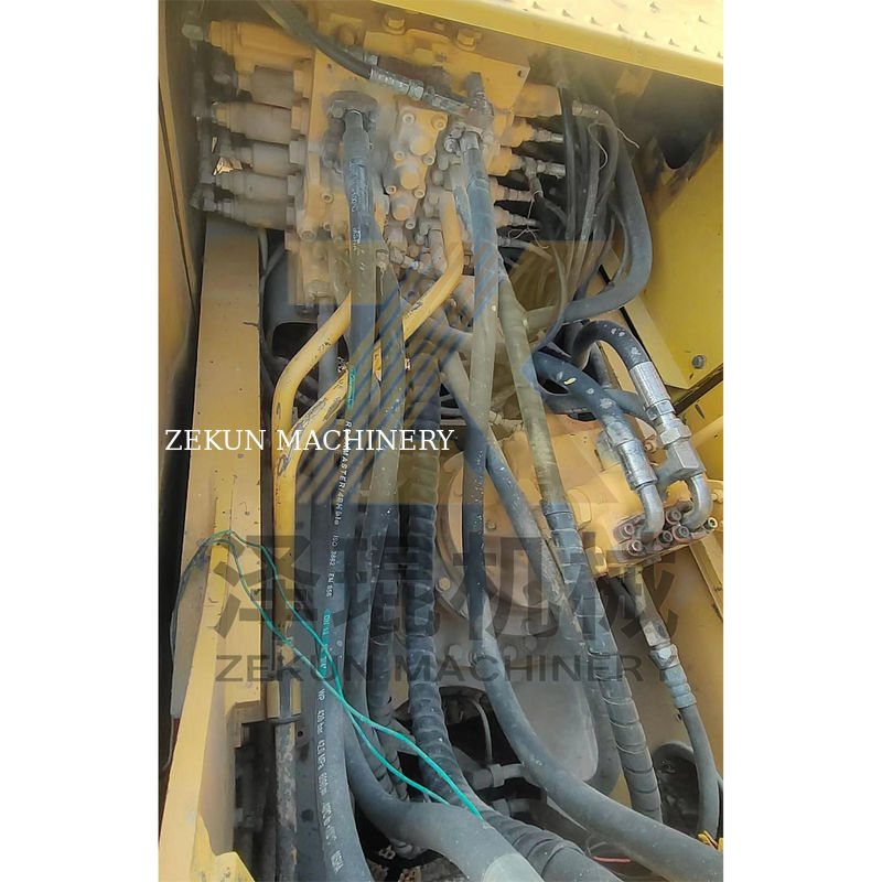 Komatsu PC200-7 PC200-8N1 Şangay'da 110KW motorlu Crawler Excavator Digger