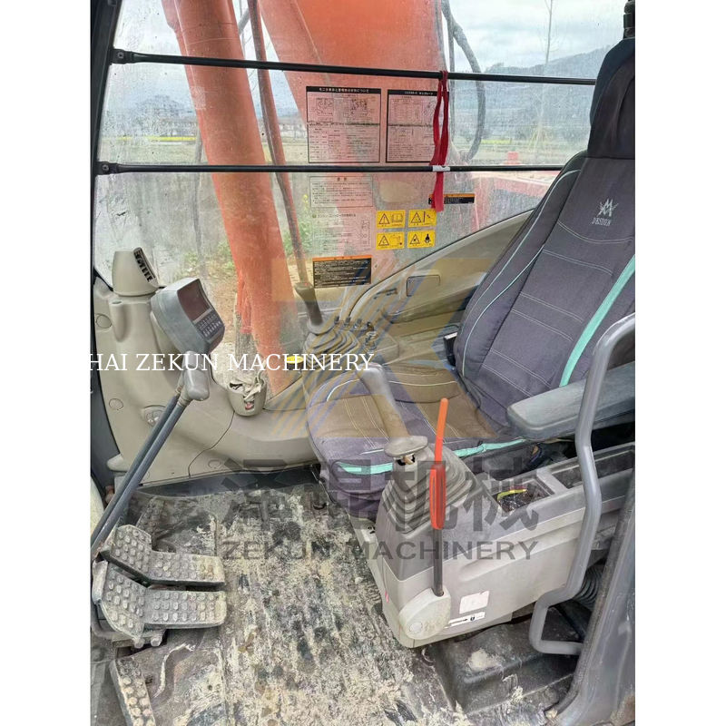Hitachi ZX200-3 İSUZU Motoru ile Gezgin Kazıcı Şangay'da 6500 Çalışma Saati