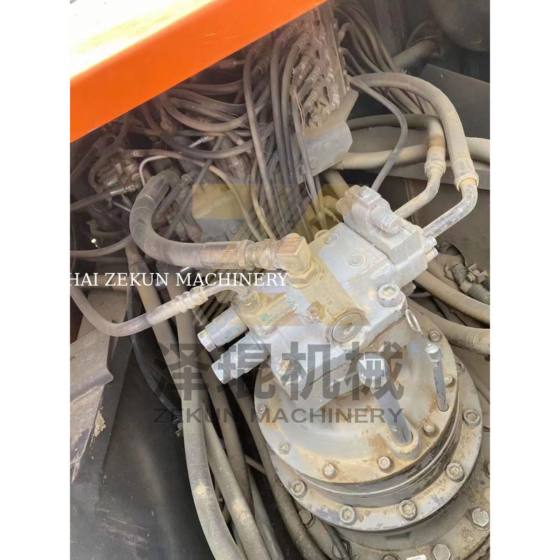 1.5 m3 kova kapasitesi olan kullanılmış Hitachi ZX350-3G kazıcı mükemmel durumda