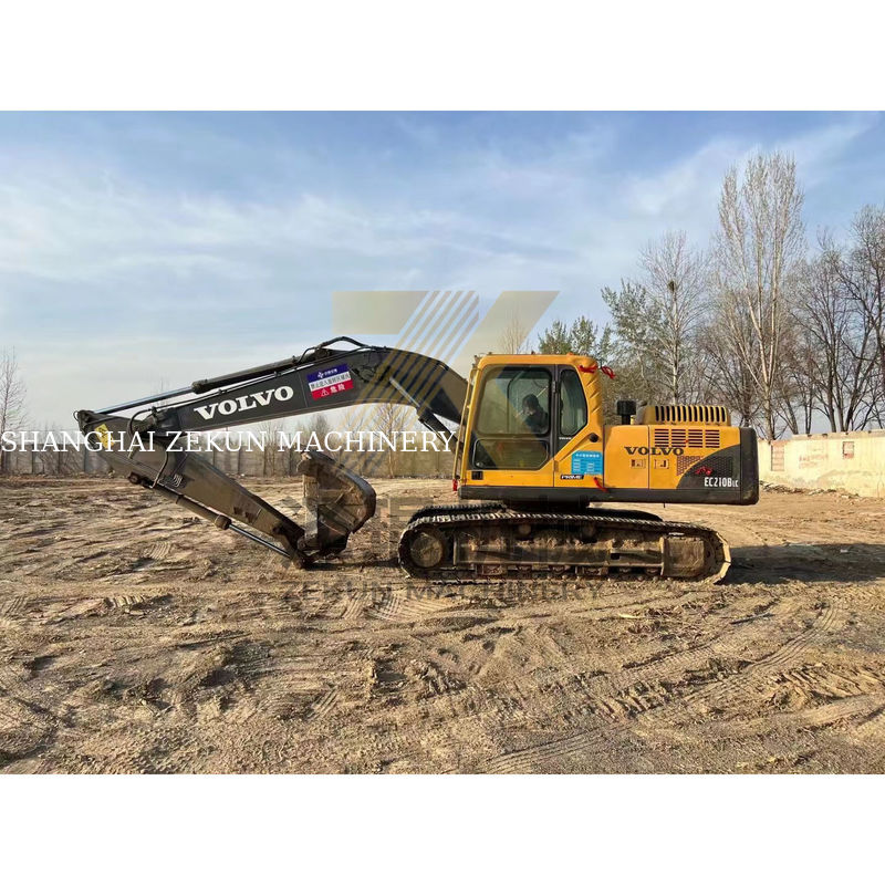 Kullanılmış VOLVO EC290 EC240BLC EC210/240B EC140 EC210 BLC VOLVO Motoru ile sürünen kazıcı