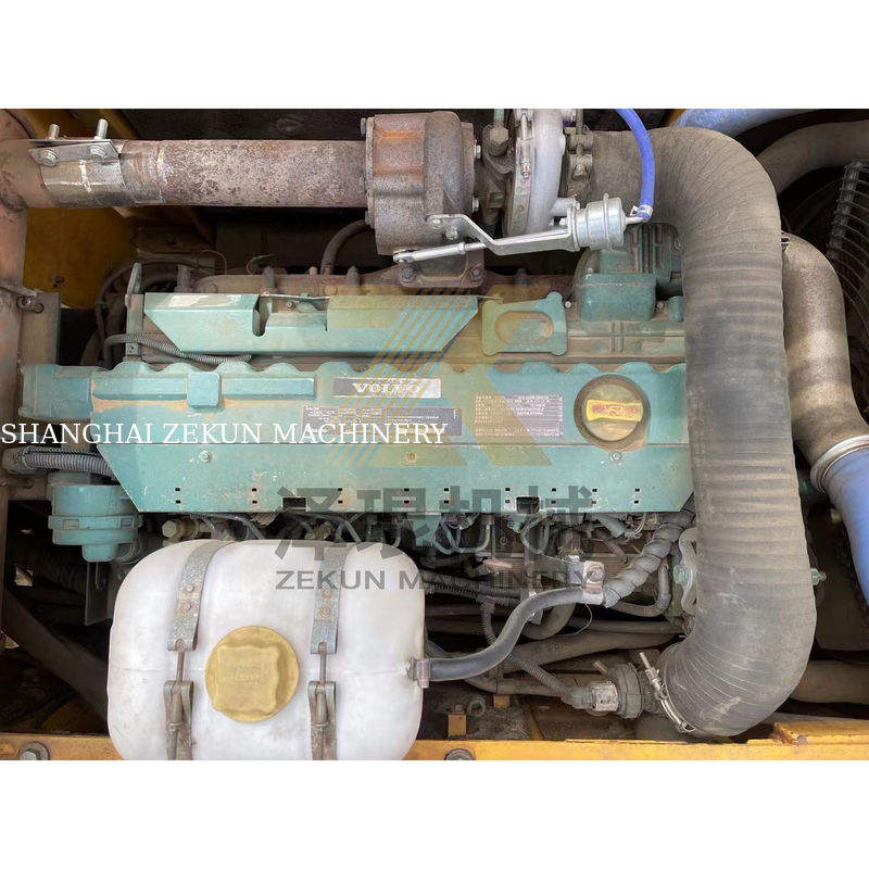 Volvo EC210BLC 240BLC 290BLC 1.1 m3 kova kapasitesi ve 123 KW'lık sürünen kazıcı