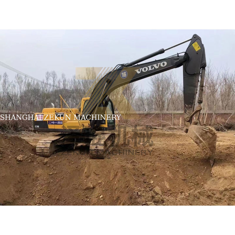 Kullanılmış Volvo EC200B EC210BLC 240BLC 290BLC D6D EC210 BLC Shanghai'daki kazıcı 21000 KG