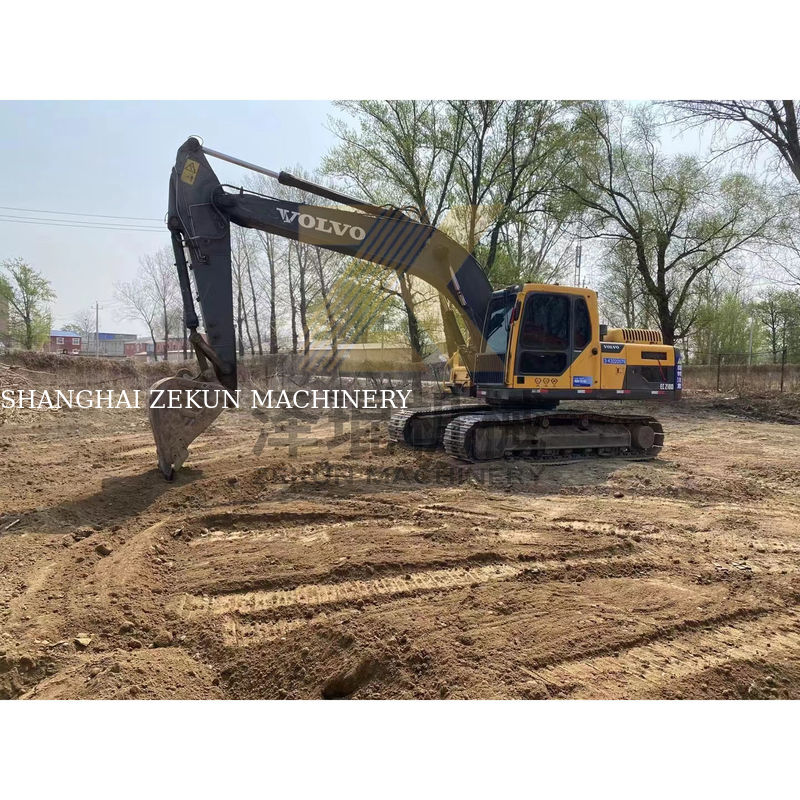 VOLVO Motor 210 EC210 BLC Shanghai'daki kazıcı ve Shanghai'dan uygun fiyatlar