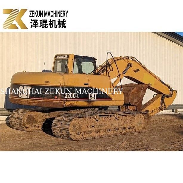 Ucuz motorlu ve hidrolik pompası olan Cat 320 D2 kazıcı 4000 çalışma saati