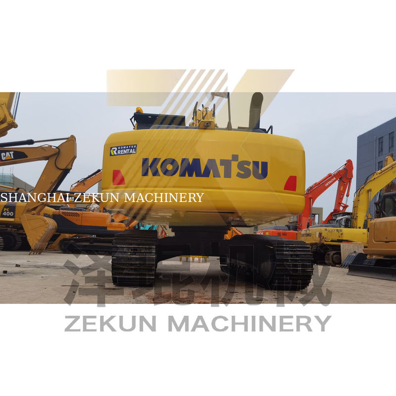 Kullanılmış 22 Ton Komatsu 220 PC220 1M3 kova kapasitesi ve 1050 çalışma saati ile kazıcı