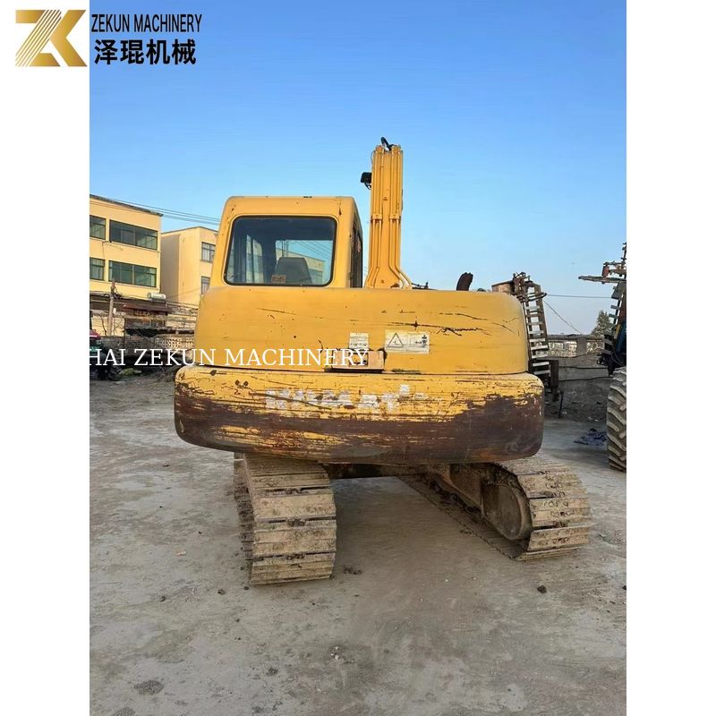 Kullanılmış Japonya Komatsu PC60-7 Kazı makinesi 6 ton orijinal renk KOMATSU Motoru