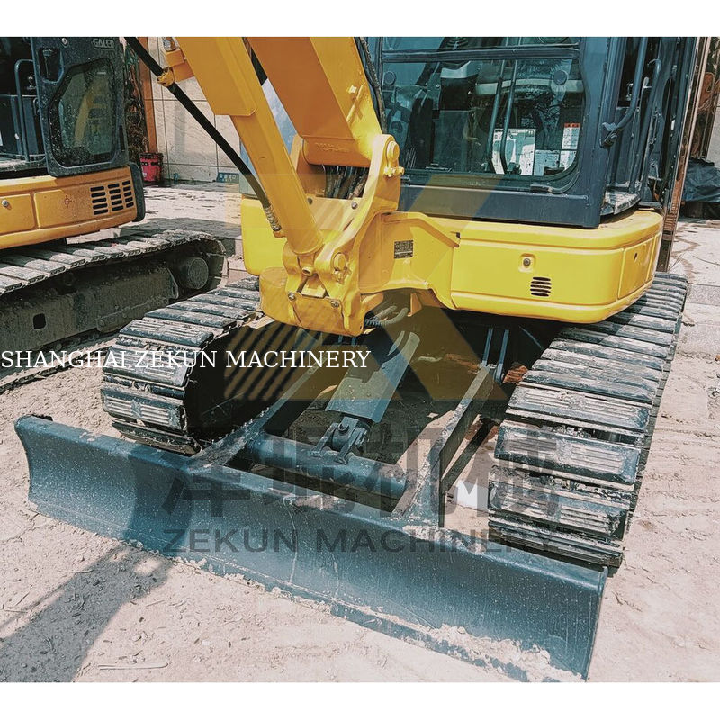 Küçük Boyutlu Kullanılmış Komatsu PC 40 Ekskavatörü PC40MR-1 PC40MR-2 Çalışma Saatleri 2001-4000