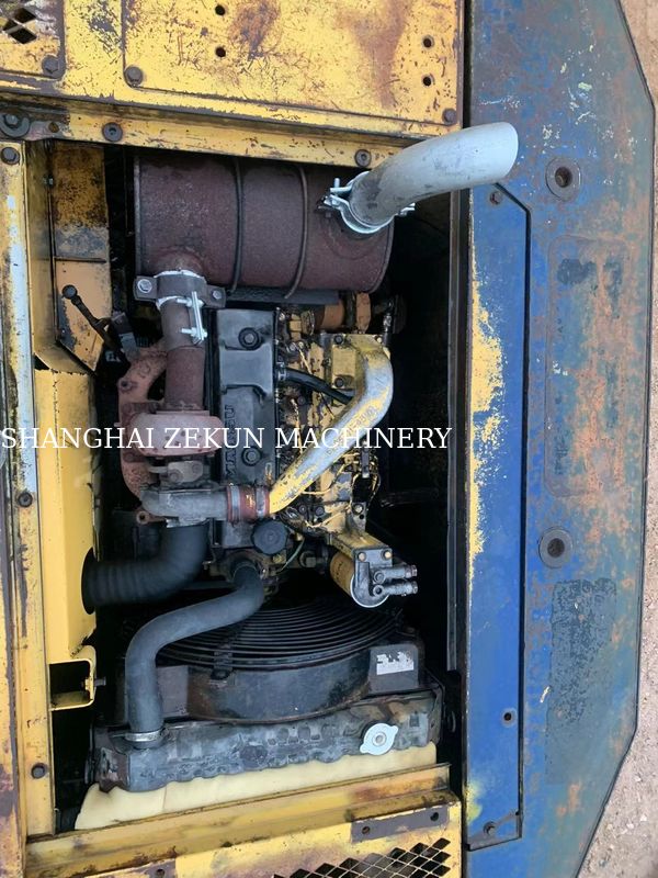 KOMATSU PC120-5 PC120 64KW Güçlü ve Japonya'da 2000 Yılına uygun fiyatlı kazıcı