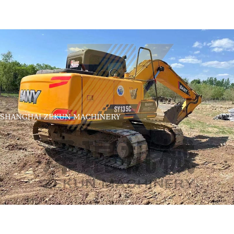 Sany SY135 Pro Crawler Excavator 0.6 m3 kova kapasitesi 2001-4000 Çalışma saatleri kullanılmıştır