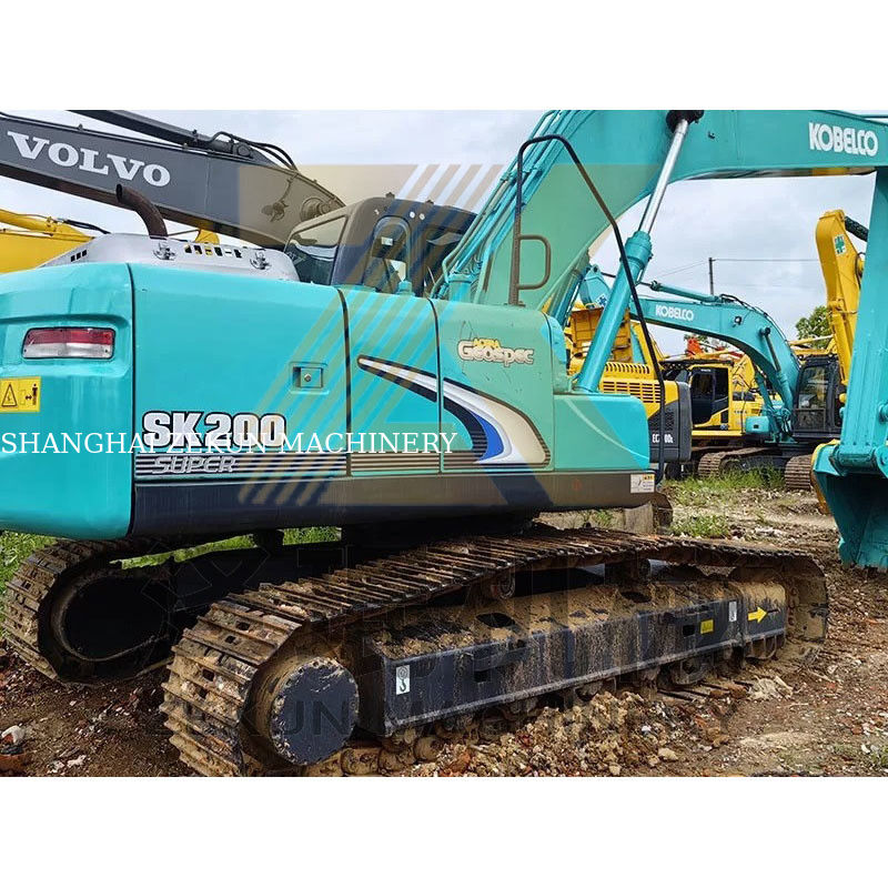 20 Ton Kobelco SK200-8 Japonya'da kullanılan ve 20000 KG'lık bir çalışma ağırlığı olan kazıcı