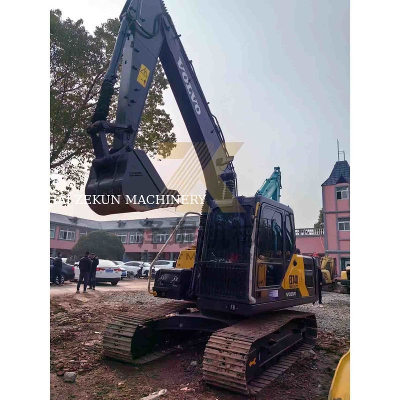 Diğer Hidrolik Pompa EC140 Ekskavator İyi durumda ve 15870 KG makine ağırlığıyla