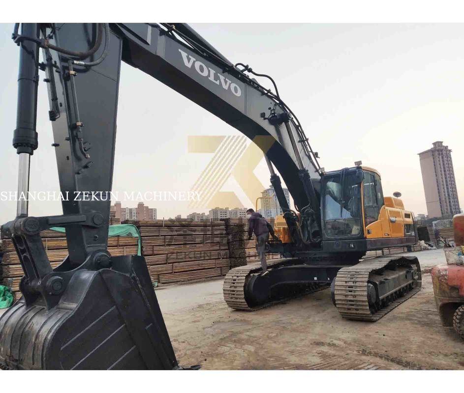 Kullanılmış VOLVO EC480DL kazıcı 270KW Güç ve 1.77 3.8 m3 kova kapasitesi