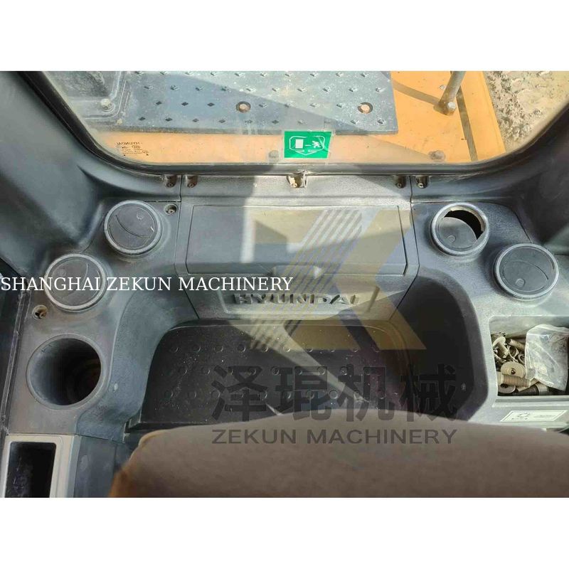 Kullanılmış Hyundai 520-9VS Cummins motoru ve orijinal pompası olan 52 tonluk kazıcı