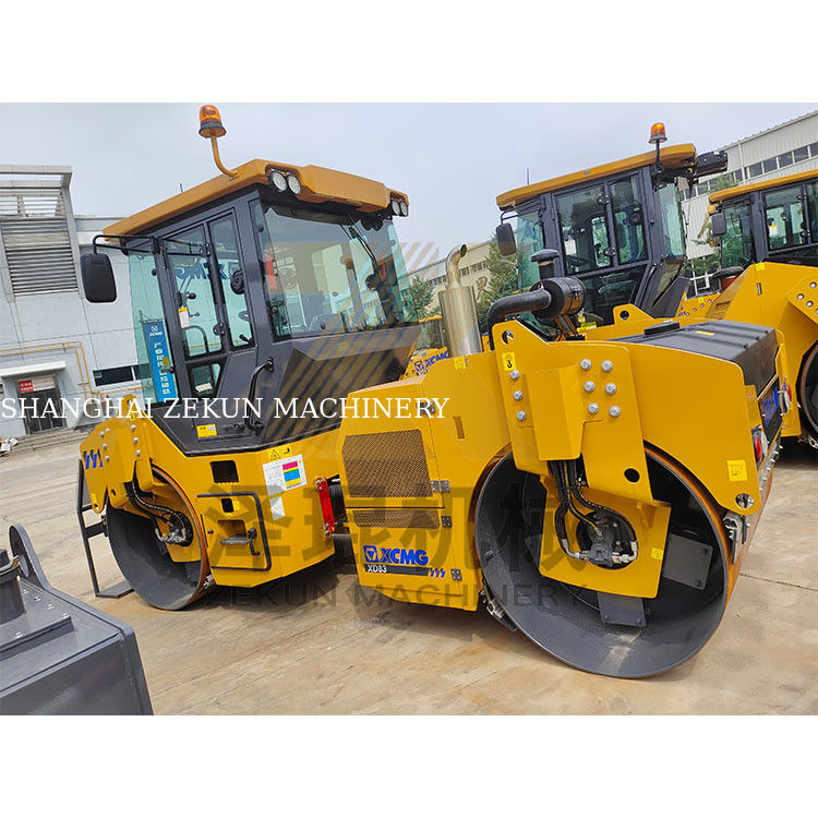 8 ton XCMG XD83 Çift Davullu Roller EU 2. Aşama Yol İnşaatı Ekipmanı