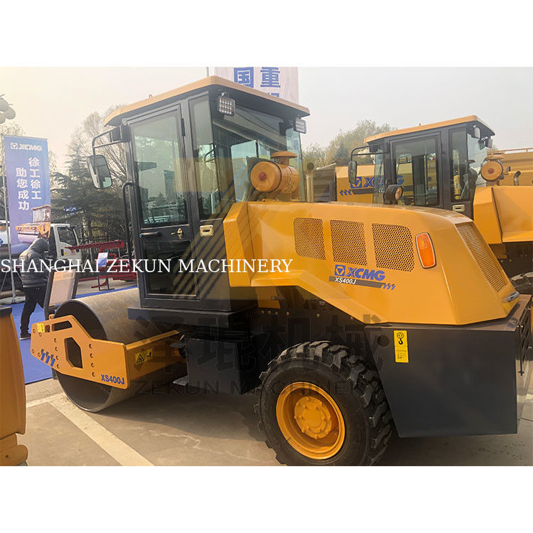 Kullanılmış XCMG XS400J 4T Roller. Tek davul. Yol İnşaatı. 3. aşama.