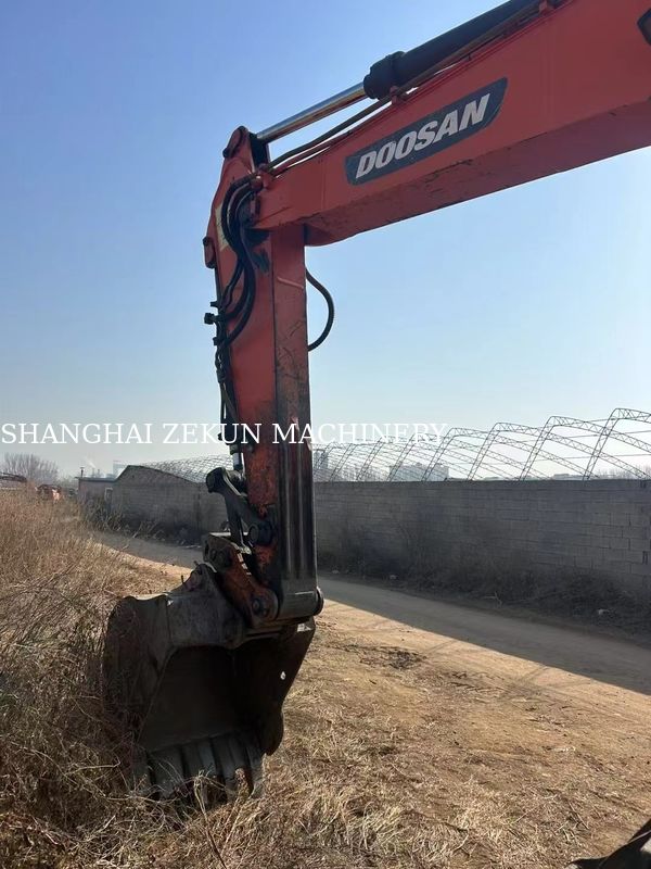 Doosan DX150W-9C kazıcı 15 tonluk tekerlek türü Satılık