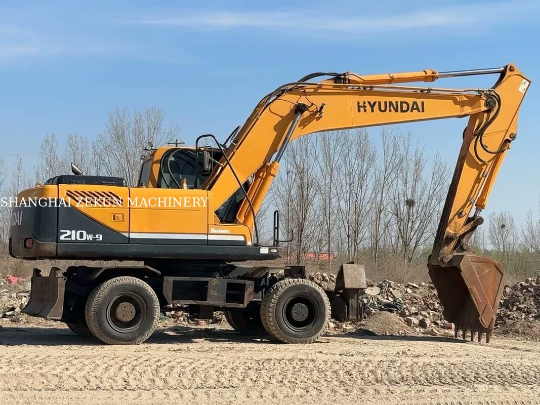 2014 Hyundai R210W-9 21 tonluk tekerlekli kazıcı inşaat projeleri için mükemmel