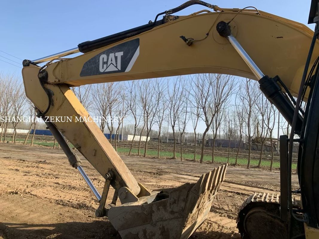 2020 Cat 320D2L kazıcı 21 tonluk birim 5238 saat ağır iş projeleri için