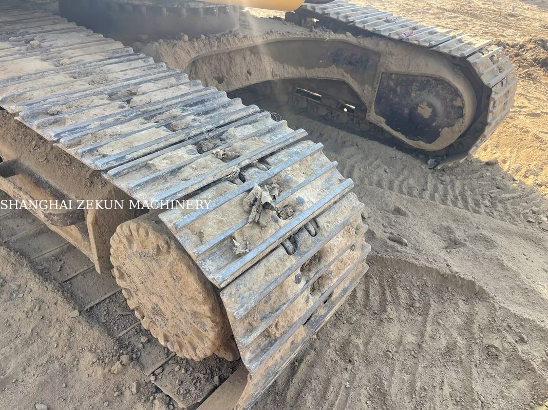 2020 Cat 320D2L kazıcı 21 ton 5127 saat B2B satın alma için mükemmel