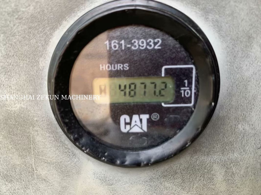 Çeşitli uygulamalar için çok yönlü 2020 Cat 323D2 kazıcı 23 ton 4877 saat