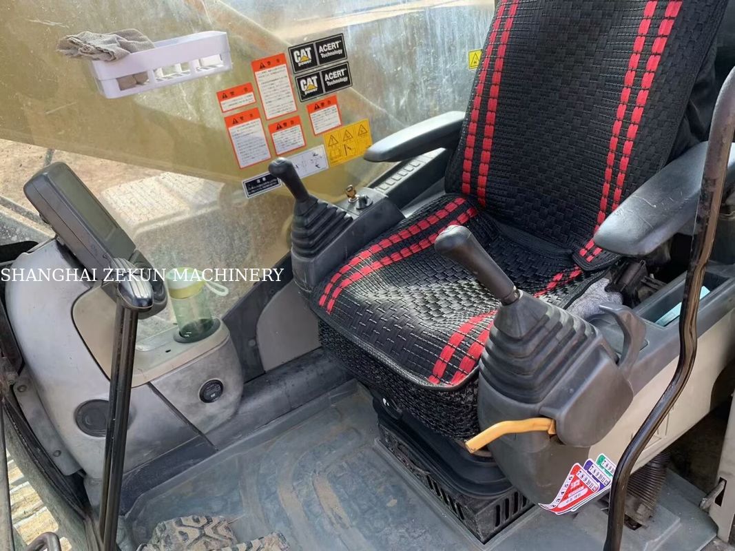 Çeşitli uygulamalar için çok yönlü 2020 Cat 323D2 kazıcı 23 ton 4877 saat