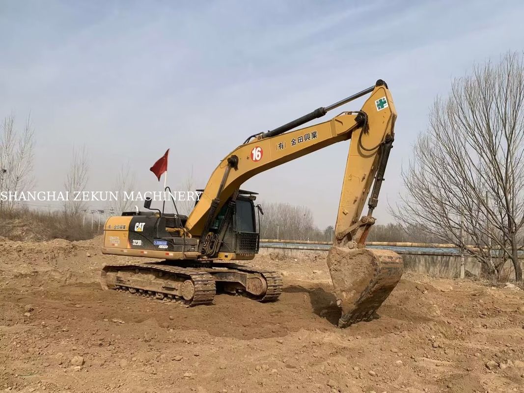 Çeşitli uygulamalar için çok yönlü 2020 Cat 323D2 kazıcı 23 ton 4877 saat