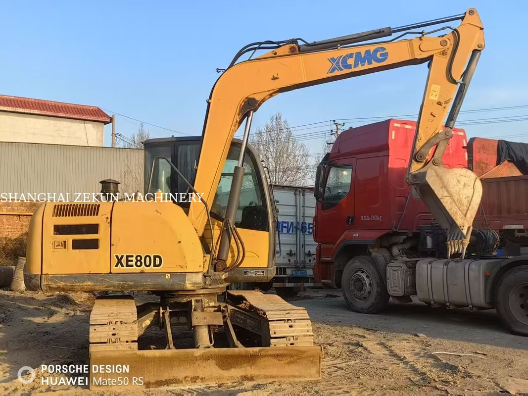 2018 XCMG XE80D 8 tonluk sürünen kazıcı 8.568 saat satılıyor