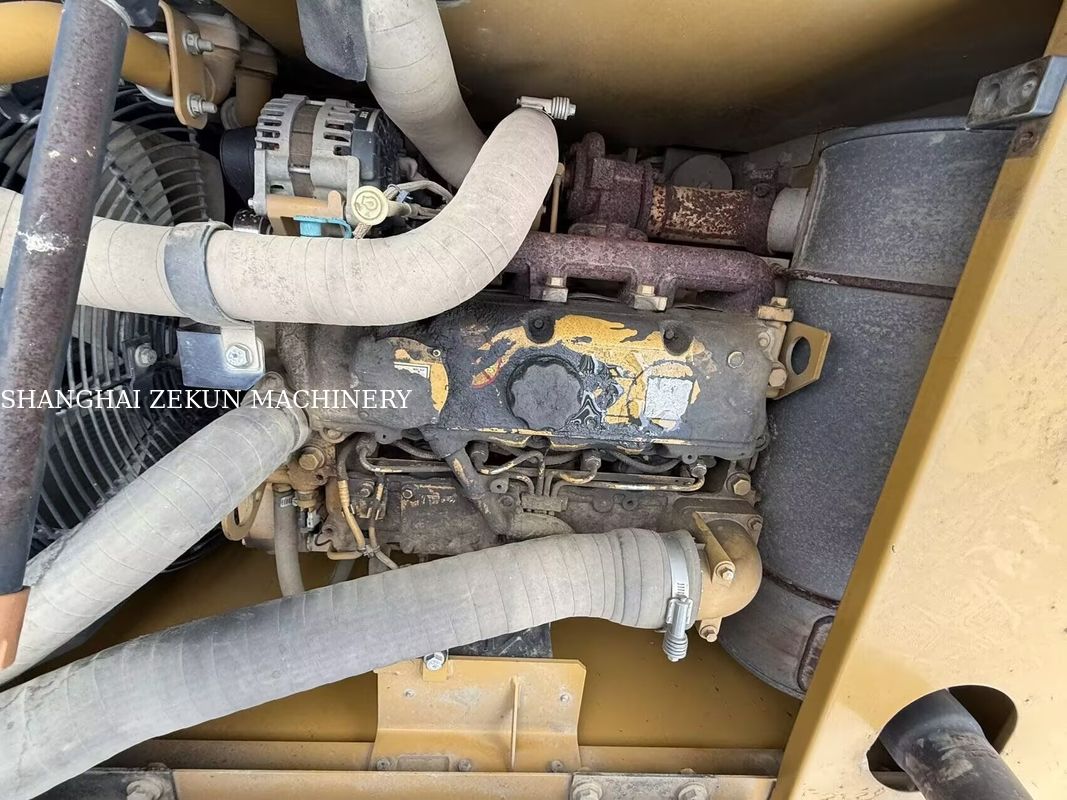 2016 Caterpillar 313D2 Hidrolik Kazı Makinesi 13 Ton Sınıfı Ağır İşler İçin En İyi Seçim