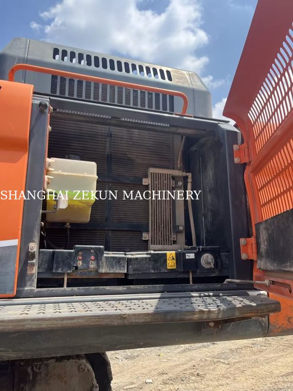 Kullanılmış Doosan DX500LC-9C Kazı makinesi 800 Rpm At Gücü ve En Yüksek Kazma Yüksekliği 11