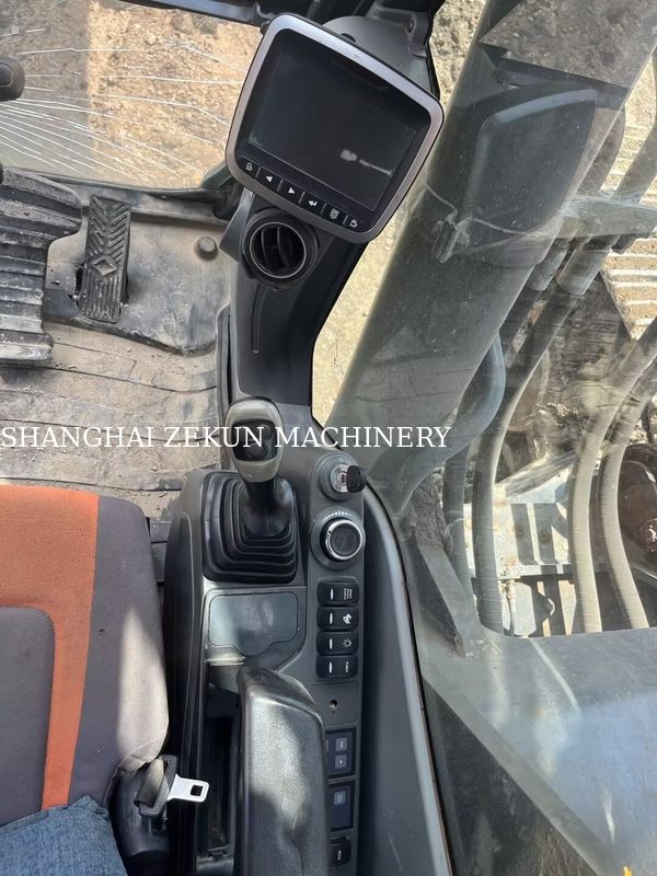 Kullanılmış Doosan DX500LC-9C Kazı makinesi 800 Rpm At Gücü ve En Yüksek Kazma Yüksekliği 11