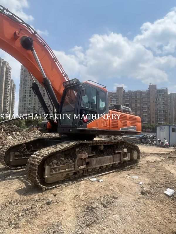 Kullanılmış Doosan DX500LC-9C Kazı makinesi 800 Rpm At Gücü ve En Yüksek Kazma Yüksekliği 11