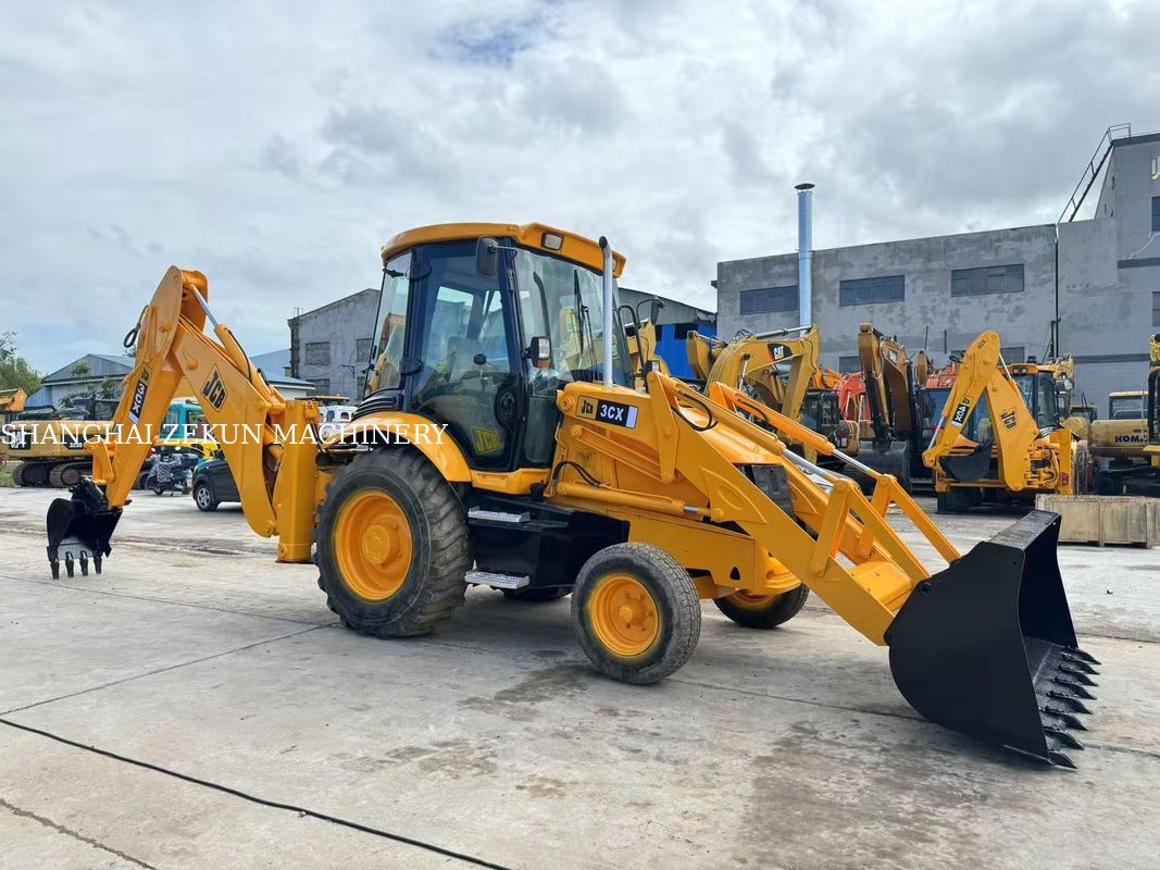 2001 JCB 3CX Backhoe Loader Excavator 95 L/min Hidrolik Sistem Akışıyla