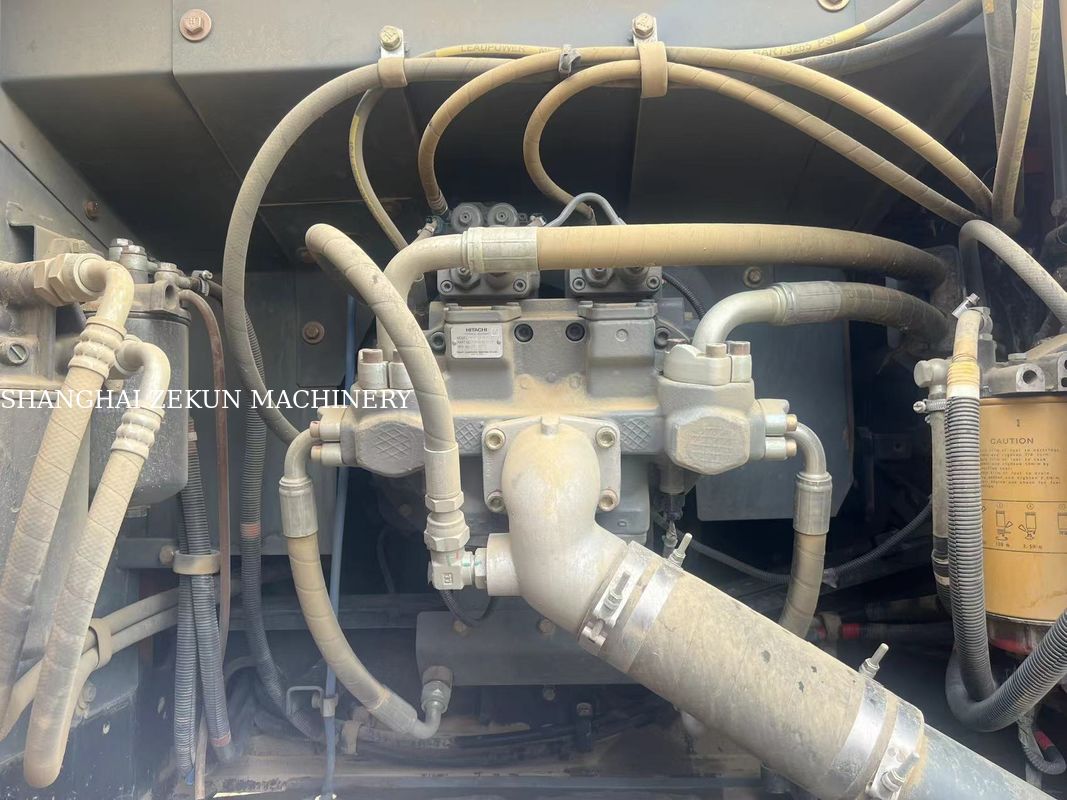 2022 Hitachi ZX200-5A Ekskavatör, Maksimum Kazma Yüksekliği 9 ve Dönme Hızı 13.3 Rpm, 5500 saat