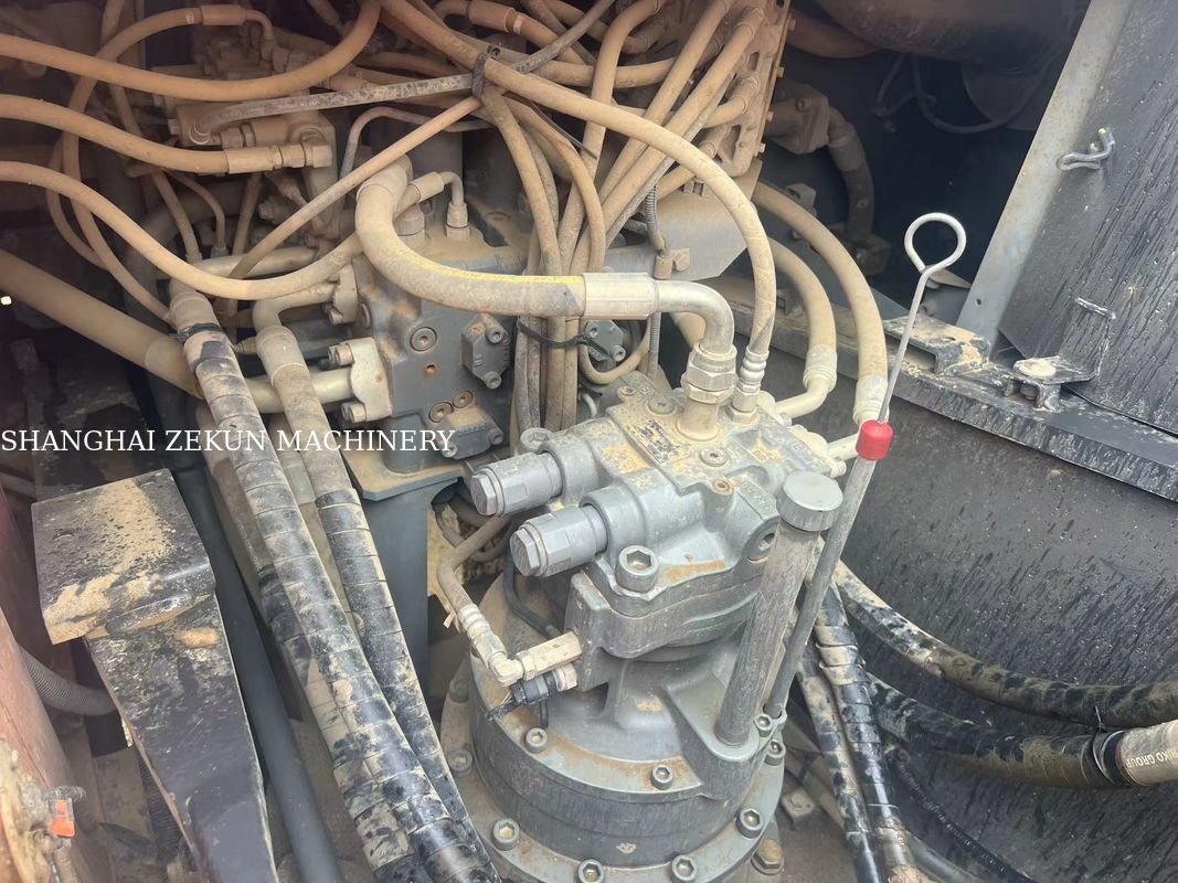 2022 Hitachi ZX200-5A Ekskavatör, Maksimum Kazma Yüksekliği 9 ve Dönme Hızı 13.3 Rpm, 5500 saat