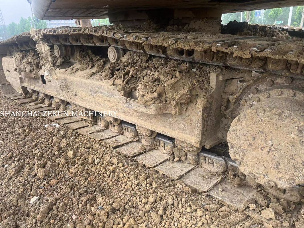 2022 Hitachi ZX200-5A Ekskavatör, Maksimum Kazma Yüksekliği 9 ve Dönme Hızı 13.3 Rpm, 5500 saat