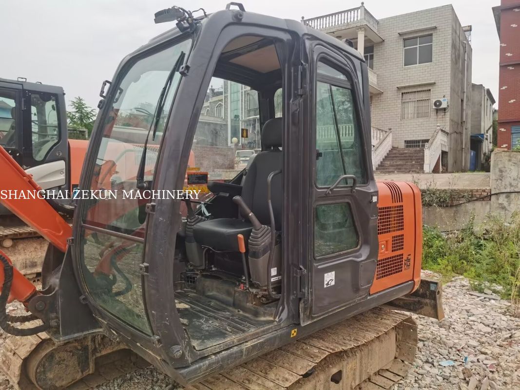 2023 Hitachi ZX60C-6A Kazı makinesi 2785 saat İşlem ağırlığı 5 Seviye 3 / Adım III Emisyon Standartını karşılıyor