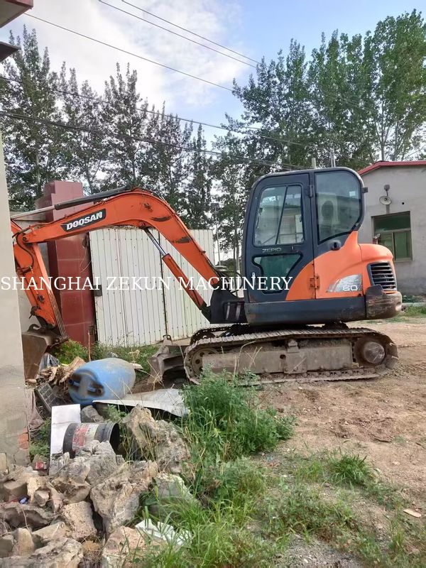 2013 Doosan DX60 Ekskavatör Hidrolik Basınç 27.5 MPa ve Maksimum Kazı Yüksekliği 800 mm