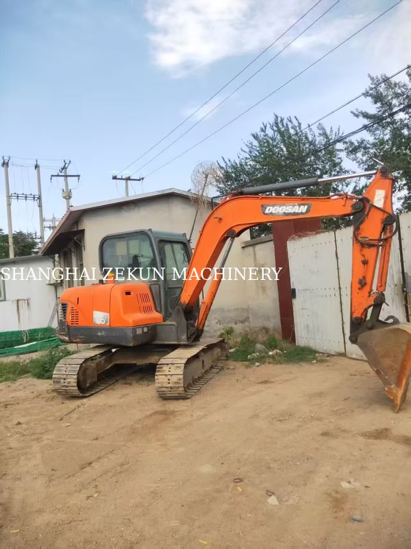 2013 Doosan DX60 Ekskavatör Hidrolik Basınç 27.5 MPa ve Maksimum Kazı Yüksekliği 800 mm