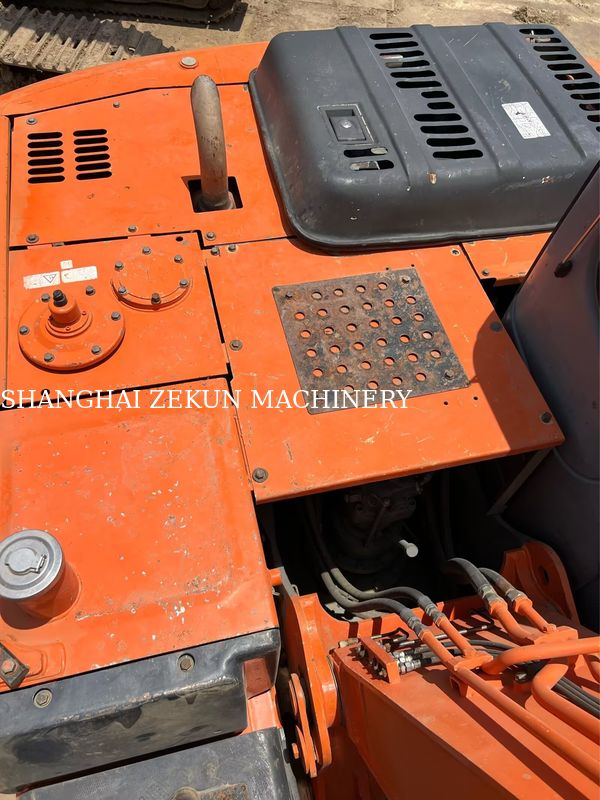Hitachi ZX120-6 Ekskavatörü İş İhtiyaçları için 14165 saat Yakıt Tankı Kapasitesi 240 L Hidrolik Basınç 34.3 MPa