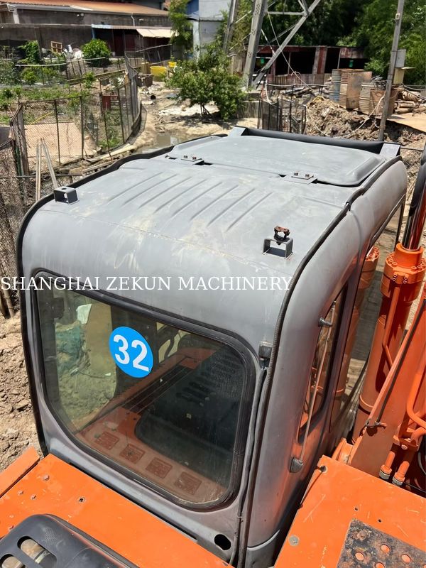 Hitachi ZX120-6 Ekskavatörü İş İhtiyaçları için 14165 saat Yakıt Tankı Kapasitesi 240 L Hidrolik Basınç 34.3 MPa
